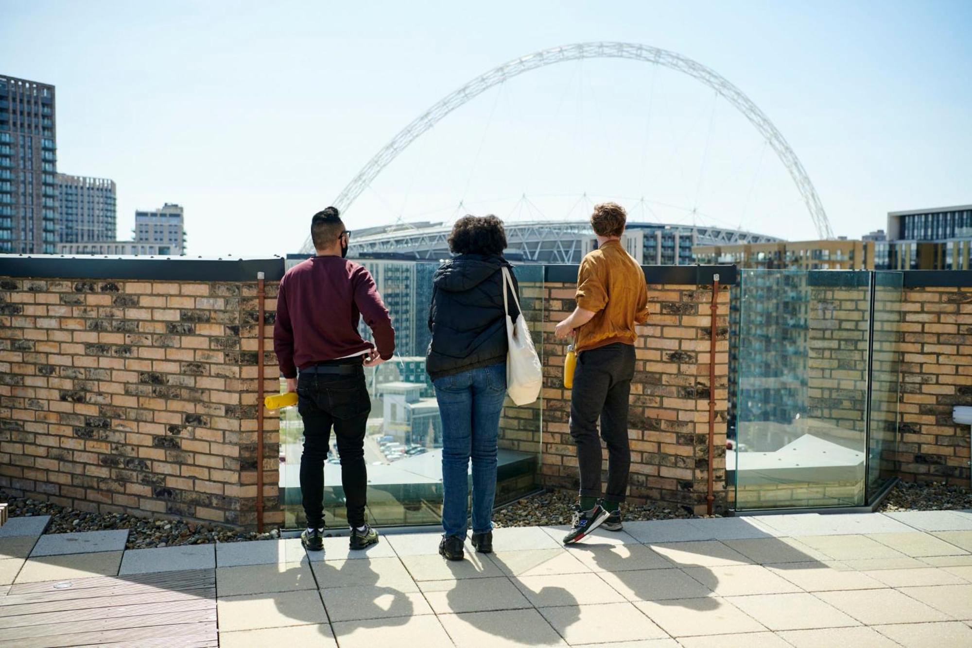 Canvas Wembley In London Eksteriør bilde